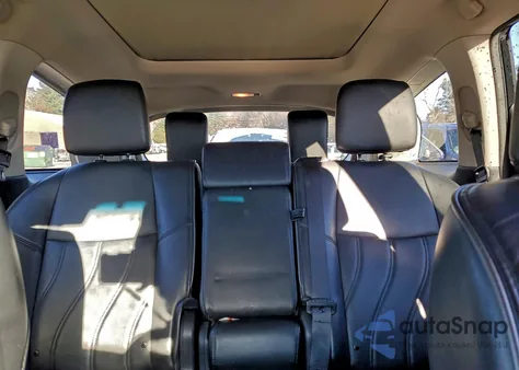 2013 Infiniti Jx35 z USA, uszkodzony, nr VIN 5N1AL0MM6DC324367